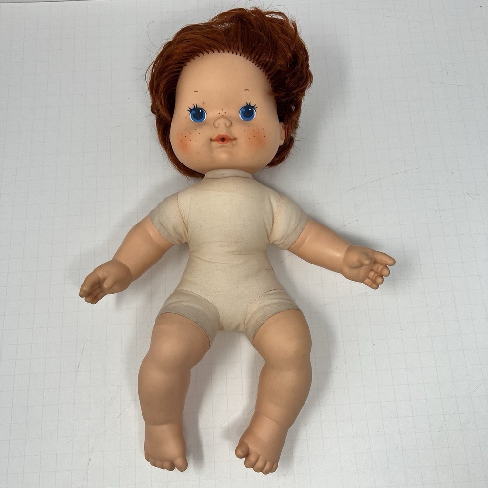 Strawberry Shortcake‎ Blow A Kiss Doll vtg Kenner 1982 13" soft body classic toy